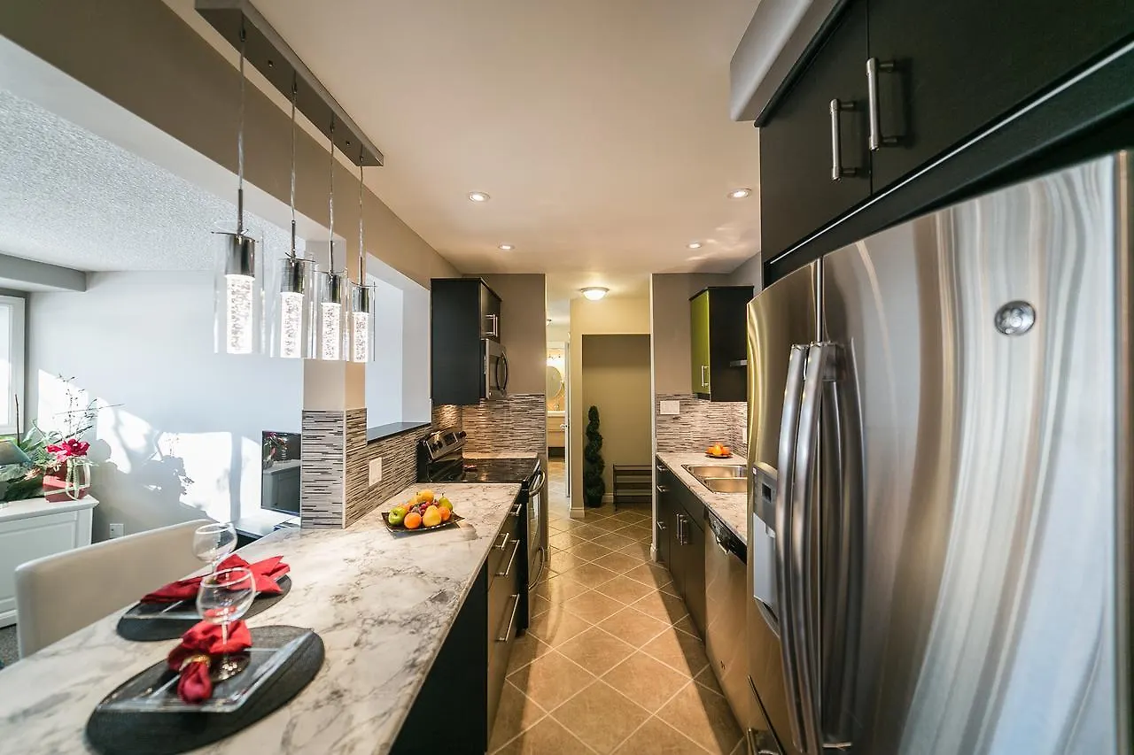 Mckinnon Pointe #108 Edmonton Apartment